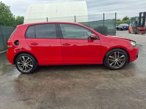 2012 Volkswagen Golf  1.4 Tsi  Automatic - Image 3