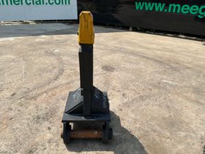 New / unused 13 tonne ripper tooth..65mm pins..... - Image 4