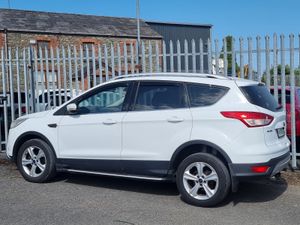 €6990 Ford kuga crewcab low miles €6990 - Image 2