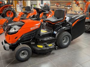 Oleo-Mac ride on lawnmower - Image 4