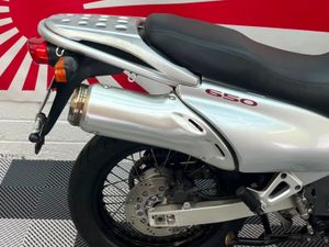 1998 Suzuki Freewind 650 - Image 2