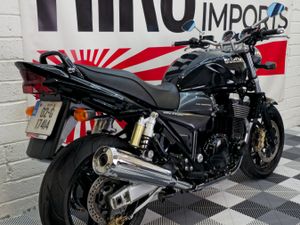 2002 Suzuki GSX 1400 - Image 3