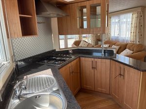 ARE YOU LOOKING FOR A LUXURY ONE BEDROOM HOME - Image 4