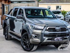 2026 TOYOTA HILUX INVINCIBLE X - Image 2