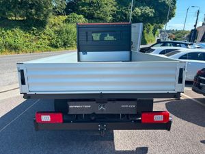 Mercedes-Benz Sprinter 519LWB SELECT AUTO - Image 4