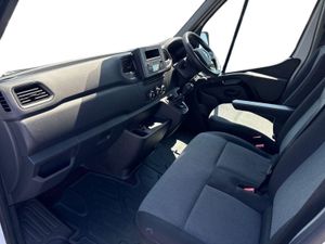 Renault Master - Image 3