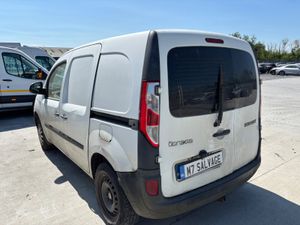 13 Kangoo 1.5 Diesel 217km Drives - Image 4