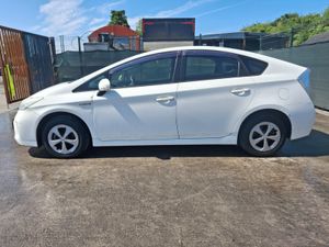 2012 Toyota Prius  Hybrid  Automatic - Image 3