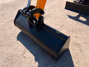 2018 JCB micro mini digger  with only 432 hours... - Image 4