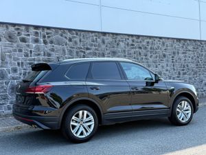 2023 Volkswagen Touareg 3.0TDI 2 Seat Comm - Image 3