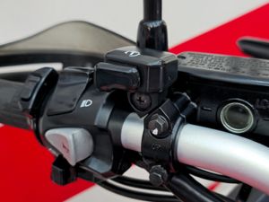 2016 Honda VFR800X Crossrunner - Image 4