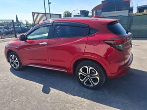 202 Honda Vezel  1.5 Hybrid   Automatic - Image 3