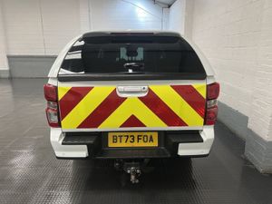 VB - 2023 Isuzu D-Max PickUp Van - Image 4