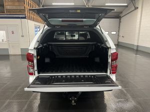 VB - 2023 Isuzu D-Max PickUp Van - Image 2
