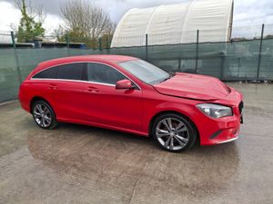 162 Mercedes CLA CDI  Sport Light Damage - Image 2