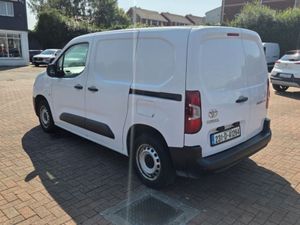 Toyota Proace 1.5 GX SWB 650KG 3DR - Image 4