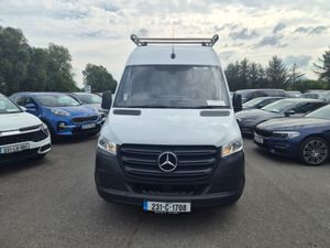 Mercedes-Benz Sprinter 215/39 H/roof FWD 6DR - Image 3