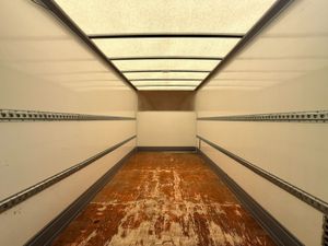 VB - 2021 Mercedes-Benz Sprinter Luton Box Van - Image 2