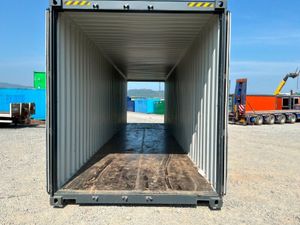 New / unused 40ft container, 2 end door drive thru - Image 2