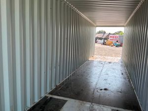 New / unused 40ft container, 2 end door drive thru - Image 3