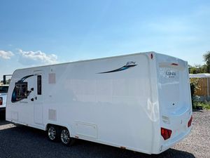 Lunar HIGH END 4 Berth Fixed Bed Caravan - Image 3