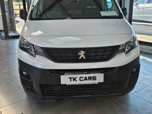 19 PEUGEOT PARTNER 3 SEATER - Image 2