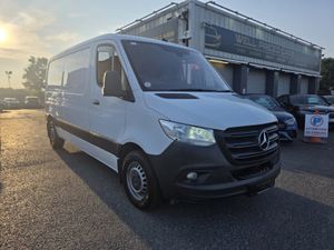 Mercedes-Benz Sprinter 211/39 FWD 6DR MWB - Image 3
