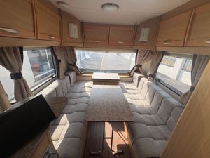 🏕️ Compass Venture 495 – 5 Berth Touring Caravan - Image 2