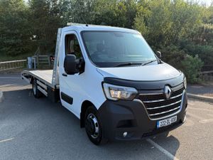 2022 222 Renault Master Recovery Truck Twin wheel - Image 2