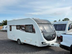 HIGH END SWIFT CONQUEROR 2 BERTH CARAVAN - Image 2
