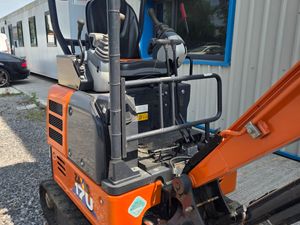 2022 Hitachi 17U - Image 2