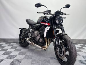 2022 Triumph Trident 660 - Image 2