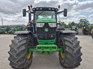 John Deere 6215R 2022 - Image 4