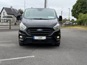 STUNNING 2020 CREW CAB LWB FORD TRANSIT CUSTOM - Image 2