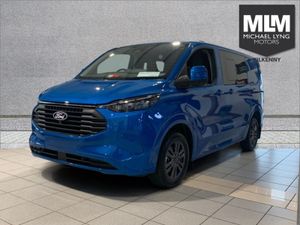 Ford Transit Custom Kombi Limited L1 2.5 PHEV Reta - Image 3