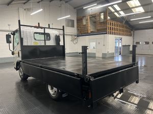 VB - 2023 Isuzu Grafter Tipper - Image 4