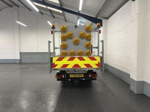 VB - 2023 Isuzu Grafter Dropside Van - Image 4