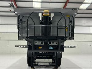 2026 NEW KASSBOHRER TRI-AXLE TIPPING TRAILER - Image 2
