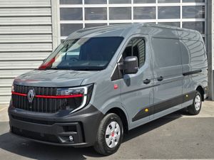 Master Red Edition L3H2 170BHP Auto Urban Grey - Image 2