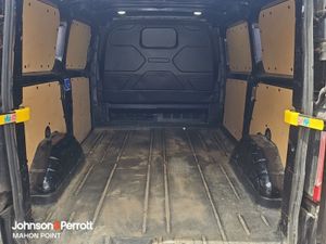 Ford Transit Custom Sport 185PS - Image 3