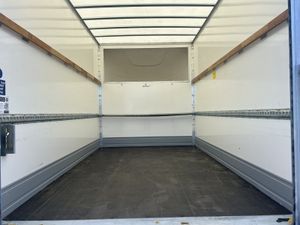VB - 2023 Peugeot Boxer Luton Box Van - Image 3