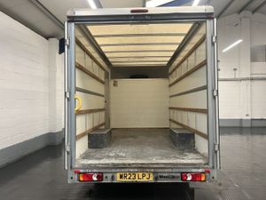 VB - 2023 Renault Master Luton Low Loader Van - Image 2