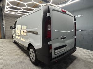 Renault Trafic LL30 BLUE DCI 130 BUSIN - Image 3