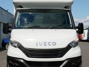 VB - 2023 Iveco Daily Luton Box Van - Image 4