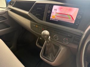 Volkswagen Transporter T6 30 PVL H TDI 15 - Image 4