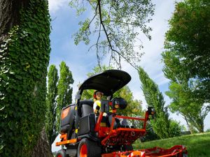 Kubota FC4-441 Outfront Lawnmower - Image 2