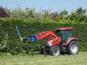 Slanetrac SA1000 Finger Bar Trimmer - Image 2