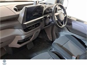 Volkswagen Transporter SWB Highline 150bhp auto - Image 3