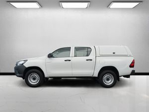 Toyota Hilux 2019 active with canopy - Image 4