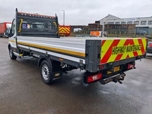 VB - 2022 Ford Transit Dropside Van - Image 3